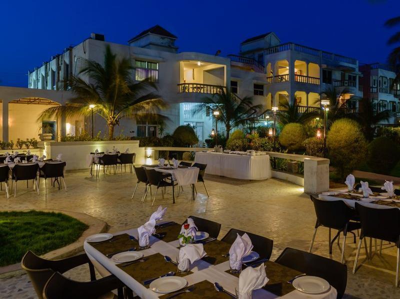 Quality Inn Palms Gāndhīdhām Extérieur photo